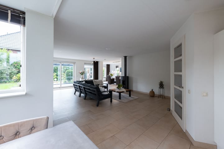 Foto 11 van Archeologenweide 16