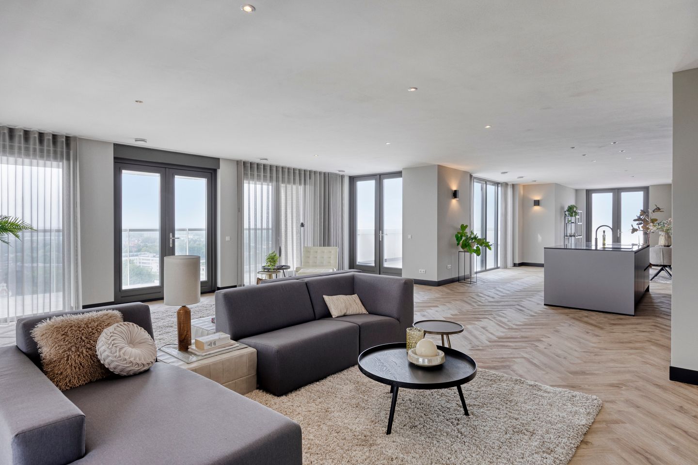 Photo 1 of Carmelietenstraat 135