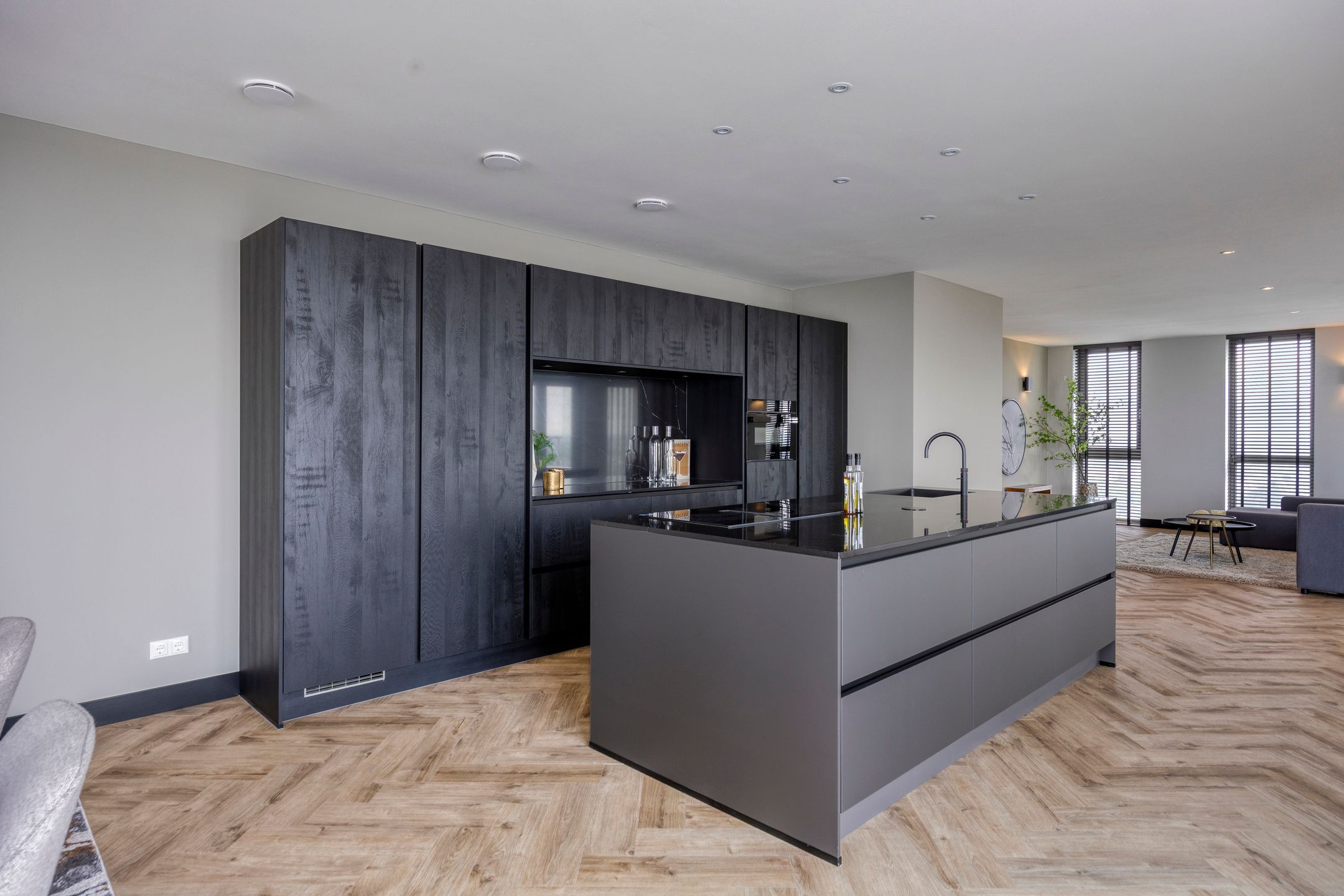 Foto 9 van Carmelietenstraat 135