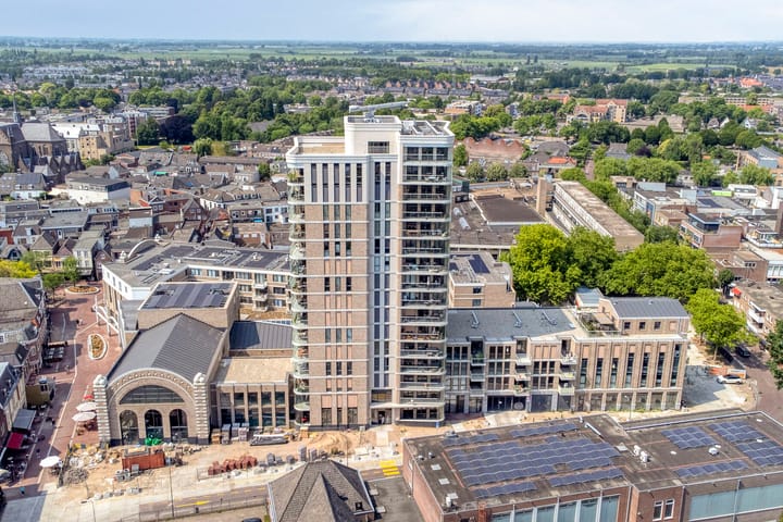 Photo 43 of Carmelietenstraat 135