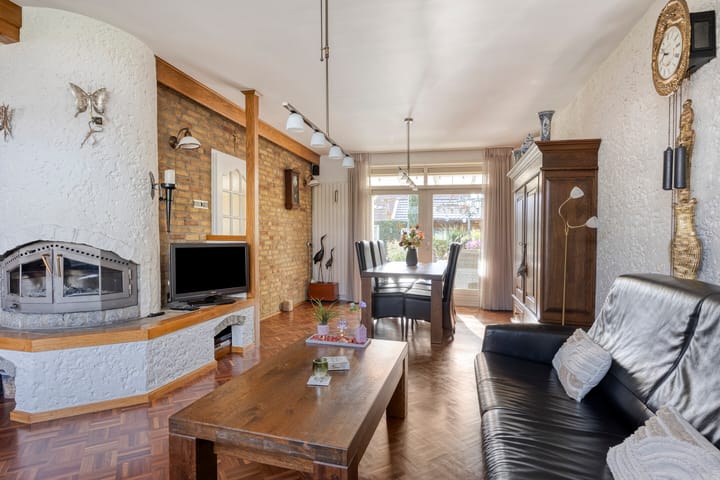 Photo 12 of Heusdenseweg 7