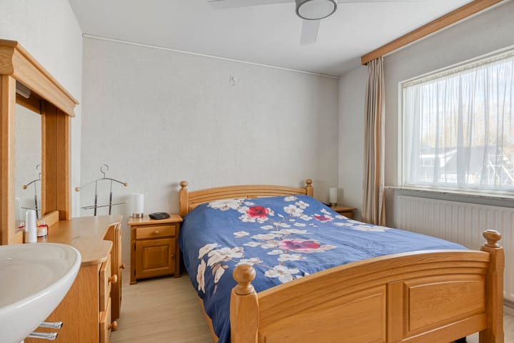 Photo 25 of Heusdenseweg 7