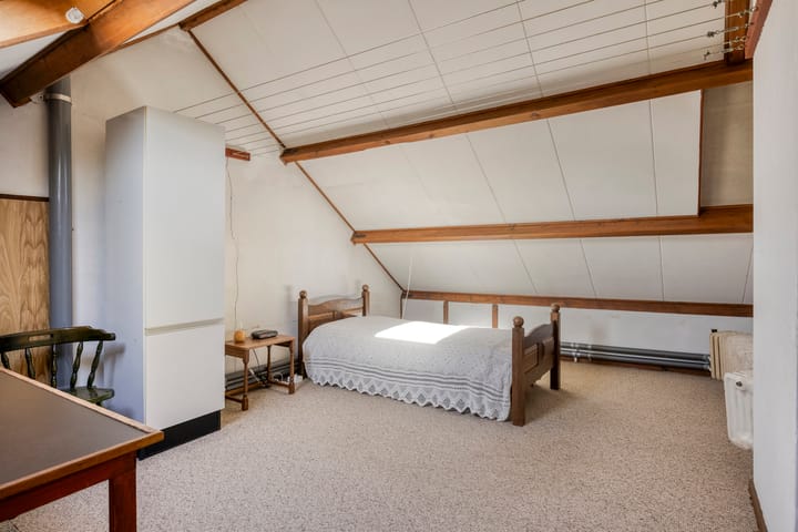 Photo 37 of Heusdenseweg 7