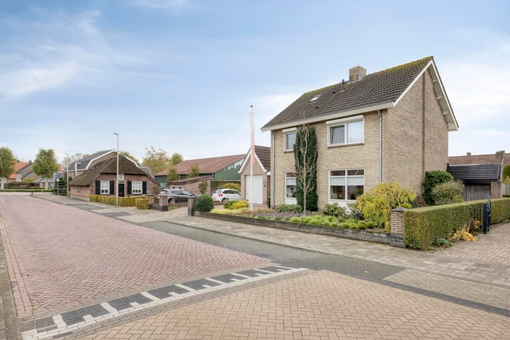 Photo 50 of Heusdenseweg 7