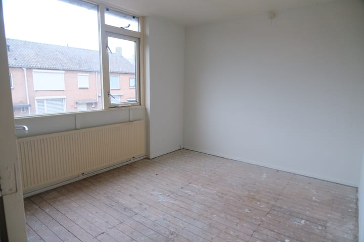 Foto 8 van Lijsterbeslaan 20