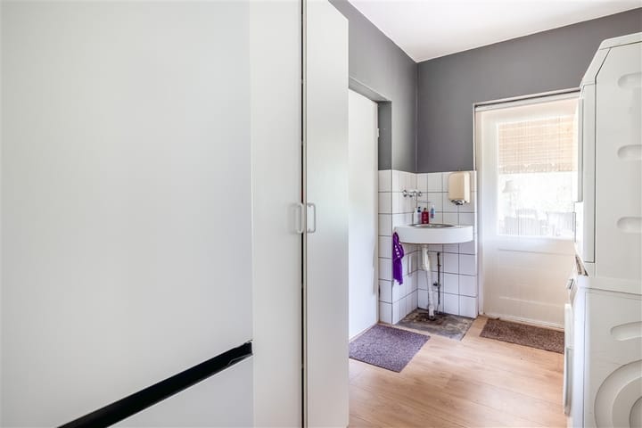 Photo 19 of Duurswold 8