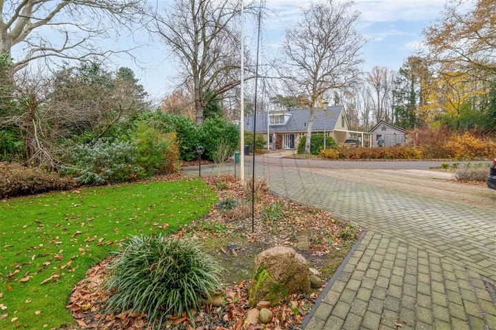 Photo 39 of Duurswold 8