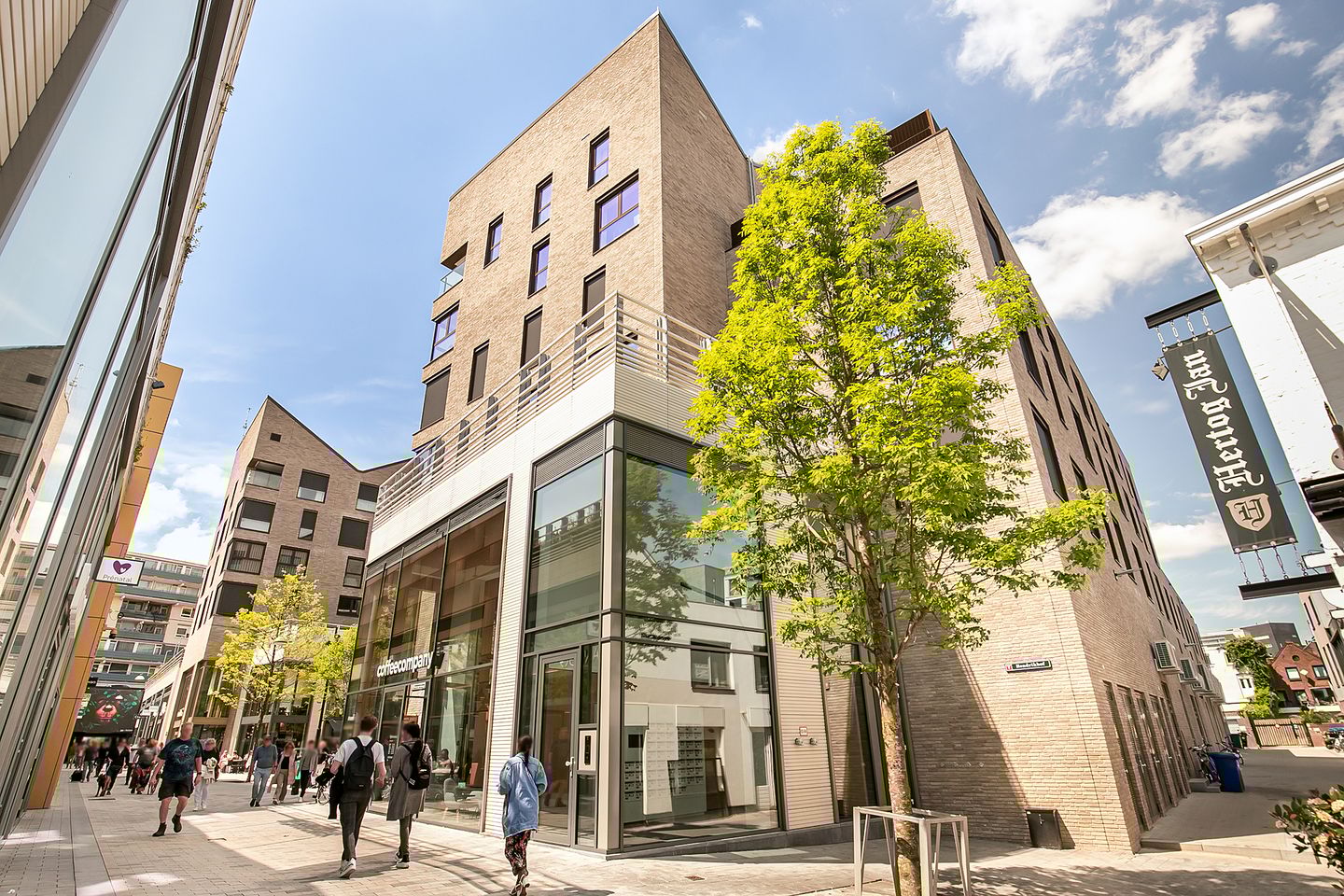 Foto 1 van Emmapassage 9-08