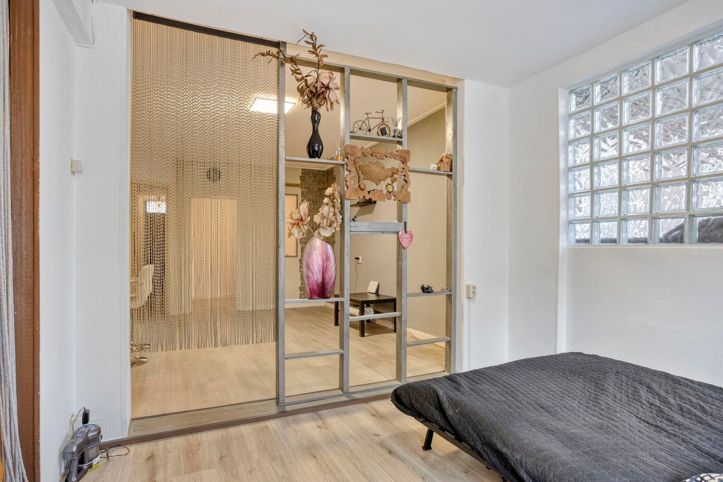 Foto 20 van Lange Hilleweg 186-A