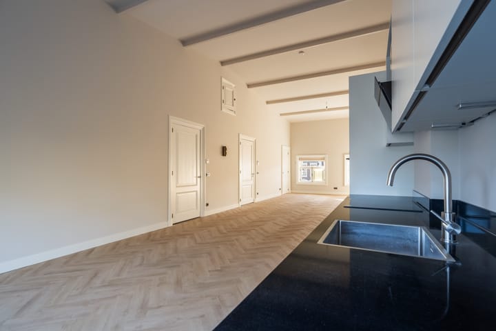 Photo 8 of Nassauplein 24-B