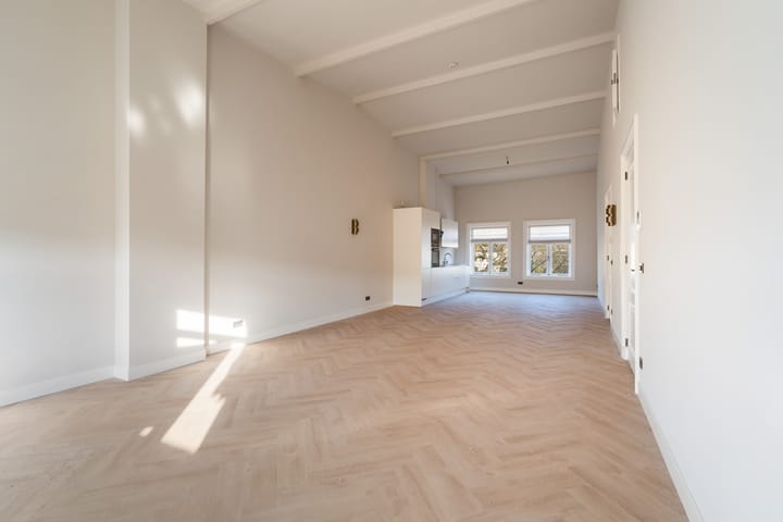 Photo 11 of Nassauplein 24-B