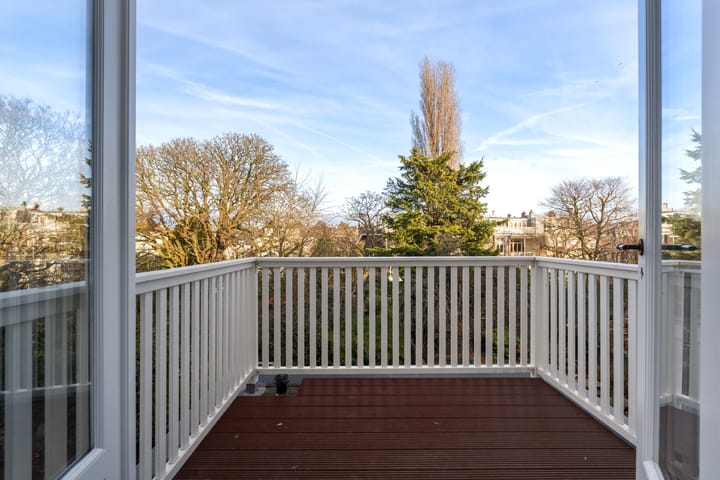 Photo 3 of Nassauplein 24-B