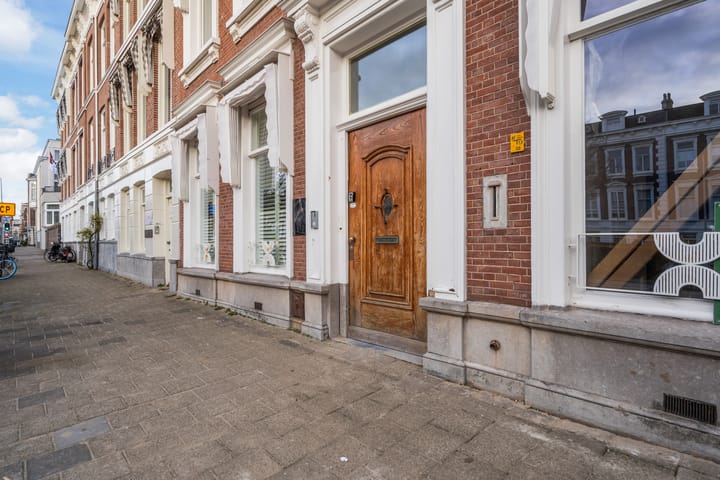 Photo 41 of Nassauplein 24-B