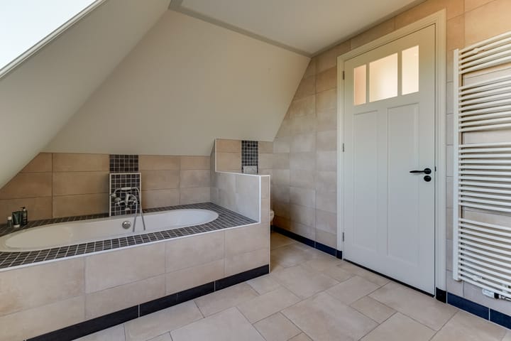 Foto 51 van Gouwe 38