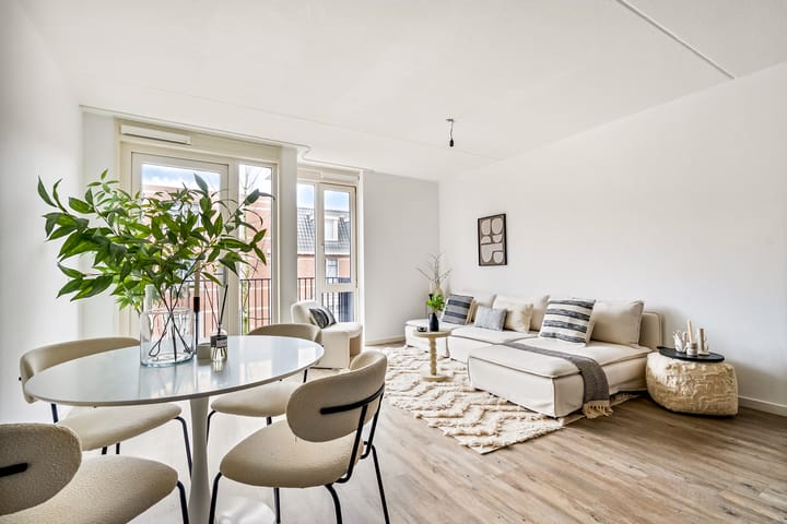 Photo 10 of San Marinostraat 29