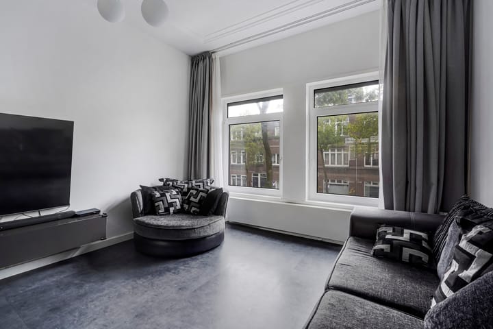 Foto 17 van Azaleastraat 65