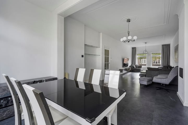 Foto 23 van Azaleastraat 65