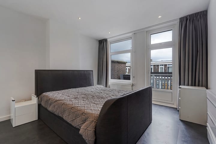 Foto 4 van Azaleastraat 65