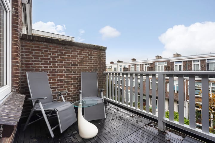 Foto 26 van Azaleastraat 65