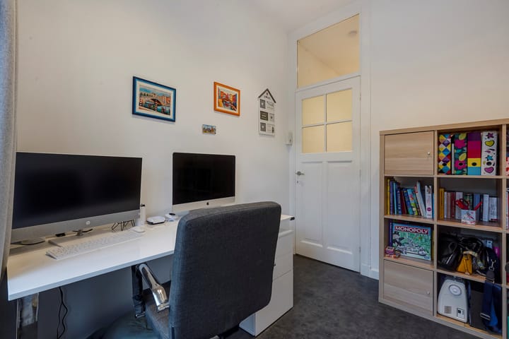 Foto 33 van Azaleastraat 65