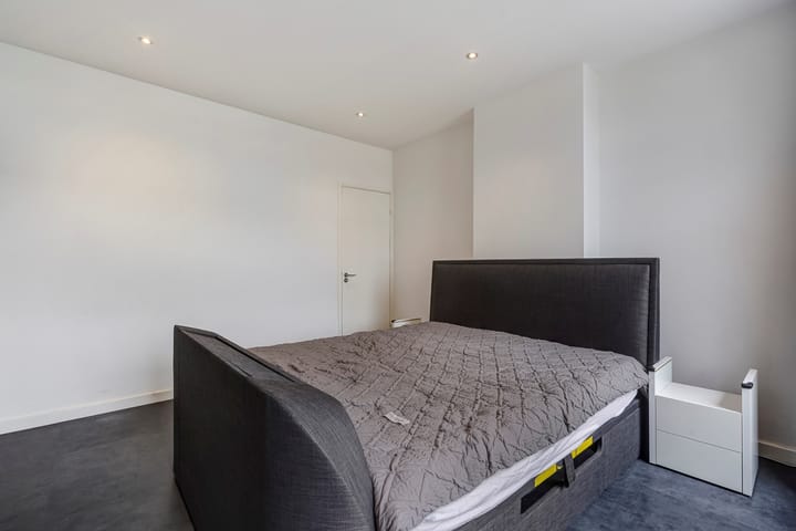 Foto 43 van Azaleastraat 65