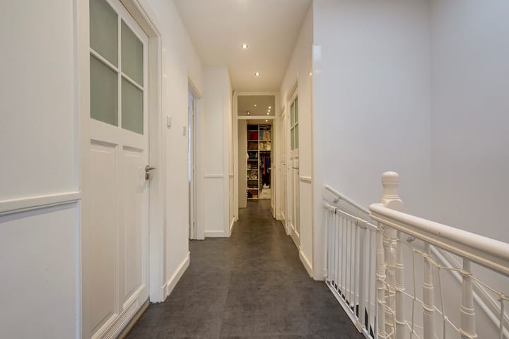 Foto 35 van Azaleastraat 65