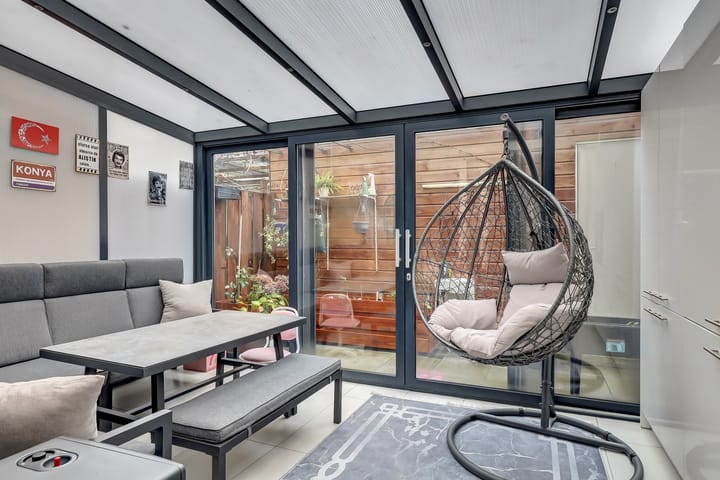 Foto 30 van Van Dijckstraat 102