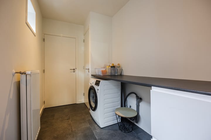 Foto 14 van van Steenbergenlaan 3