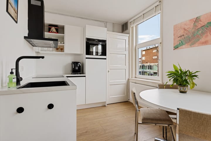 Photo 10 of Postjeskade 49-1