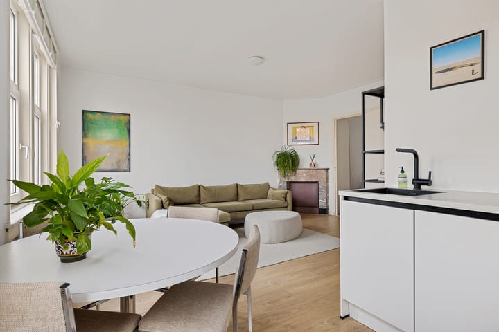 Photo 11 of Postjeskade 49-1