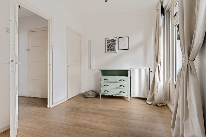 Photo 18 of Postjeskade 49-1