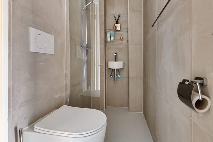 Photo 21 of Postjeskade 49-1