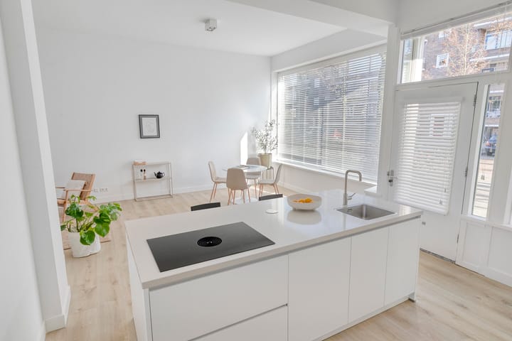 Photo 7 of Ruygenhoeklaan 13-A