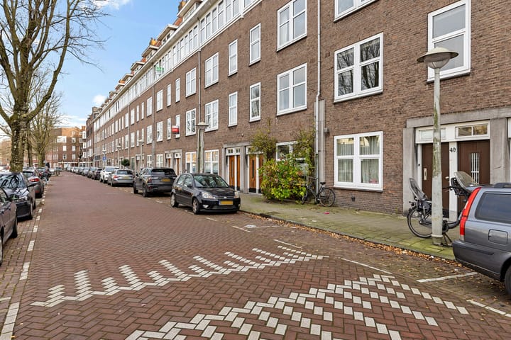 Photo 27 of Postjeskade 49-1