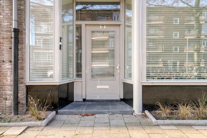 Photo 31 of Ruygenhoeklaan 13-A