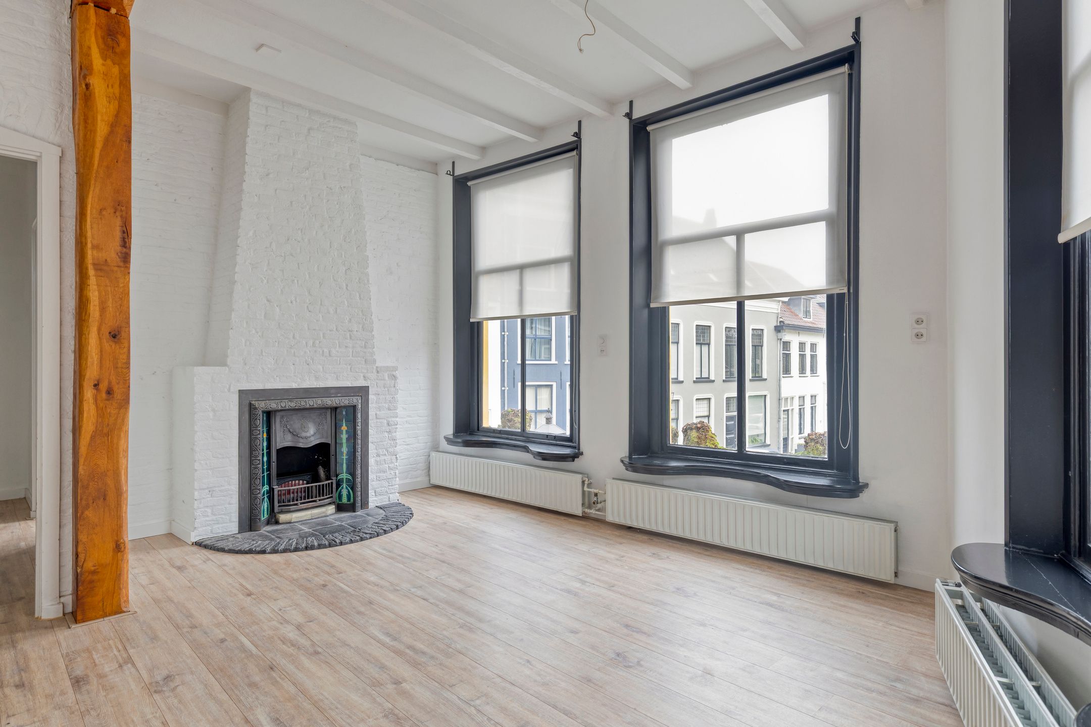 Photo 21 of Veerpoortstraat 1