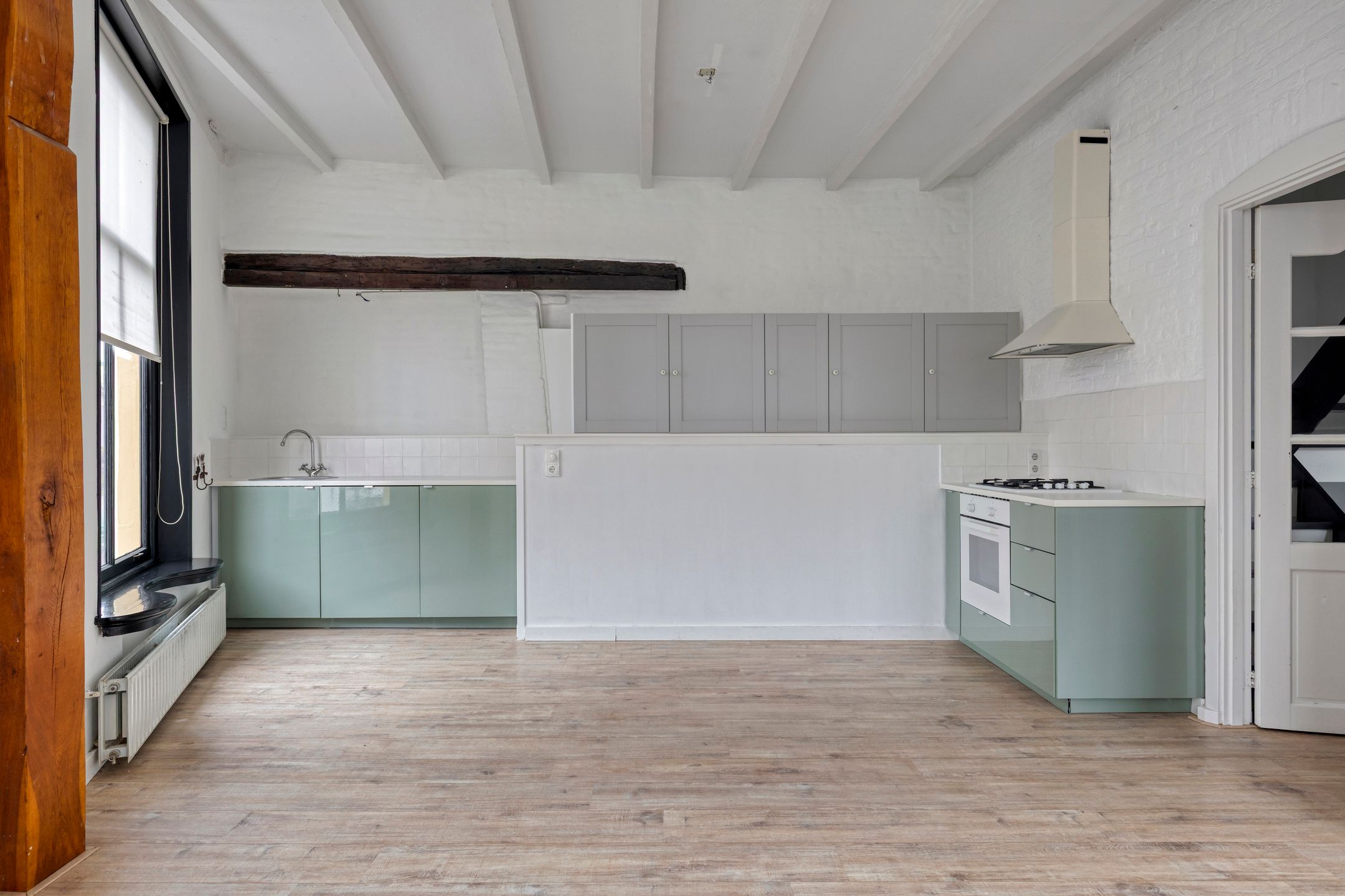 Photo 24 of Veerpoortstraat 1