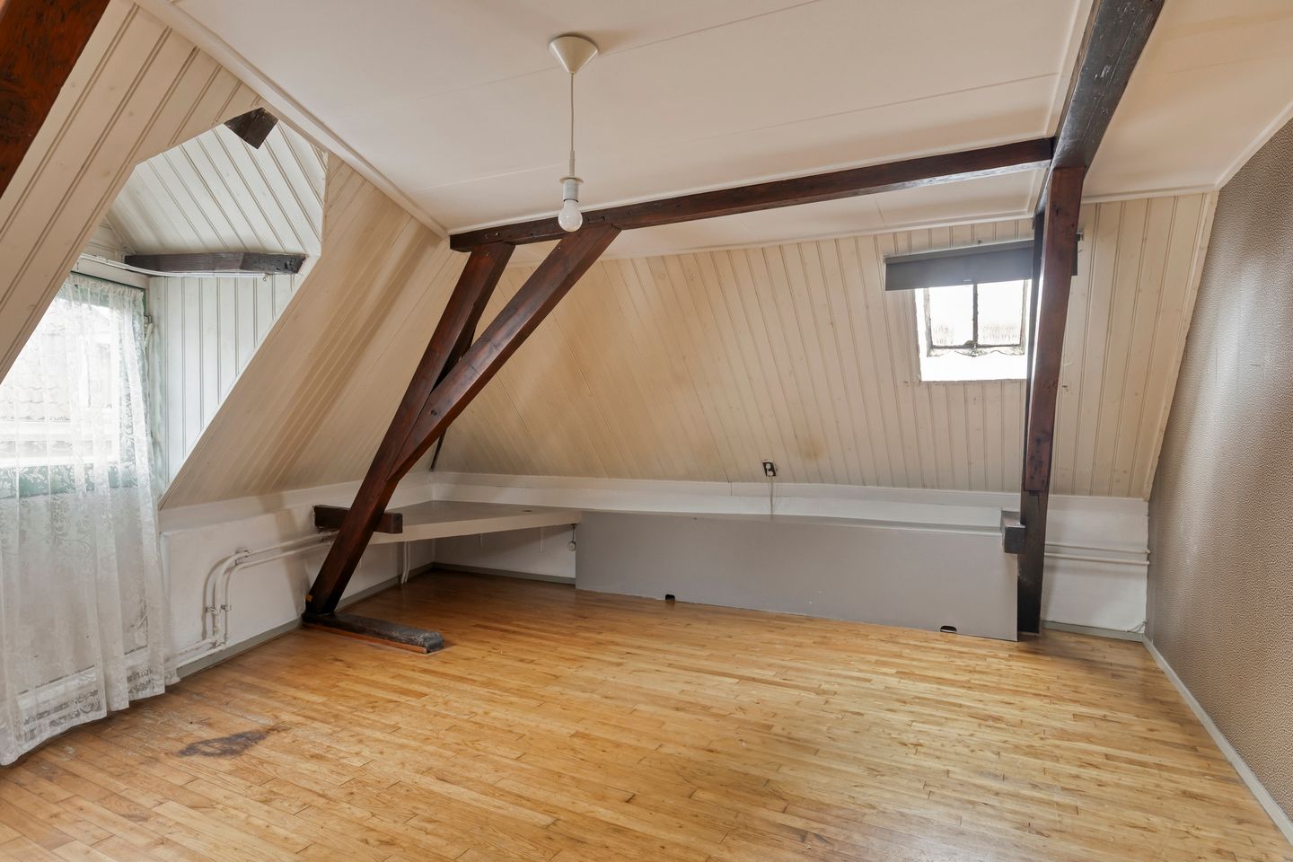 Photo 34 of Veerpoortstraat 1