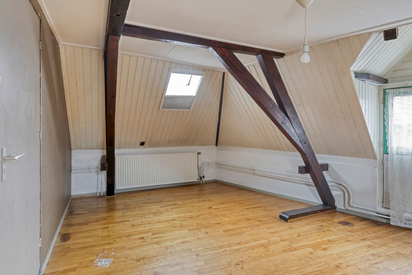 Photo 35 of Veerpoortstraat 1