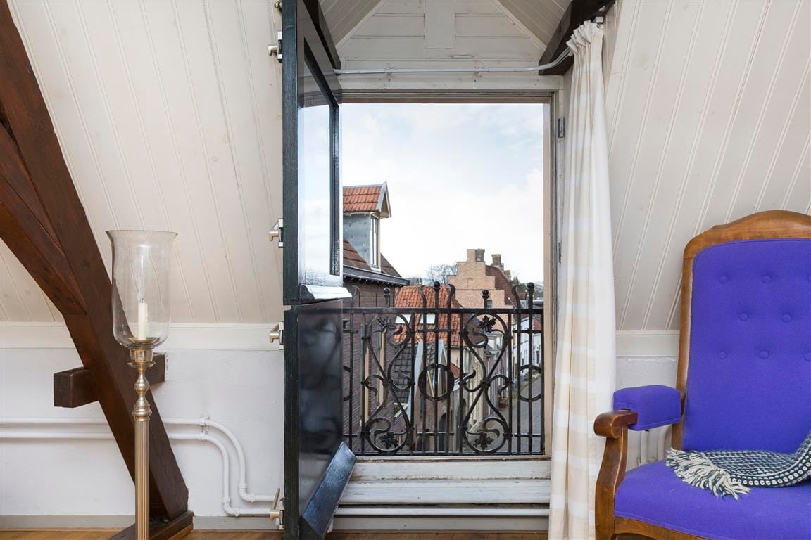 Photo 36 of Veerpoortstraat 1