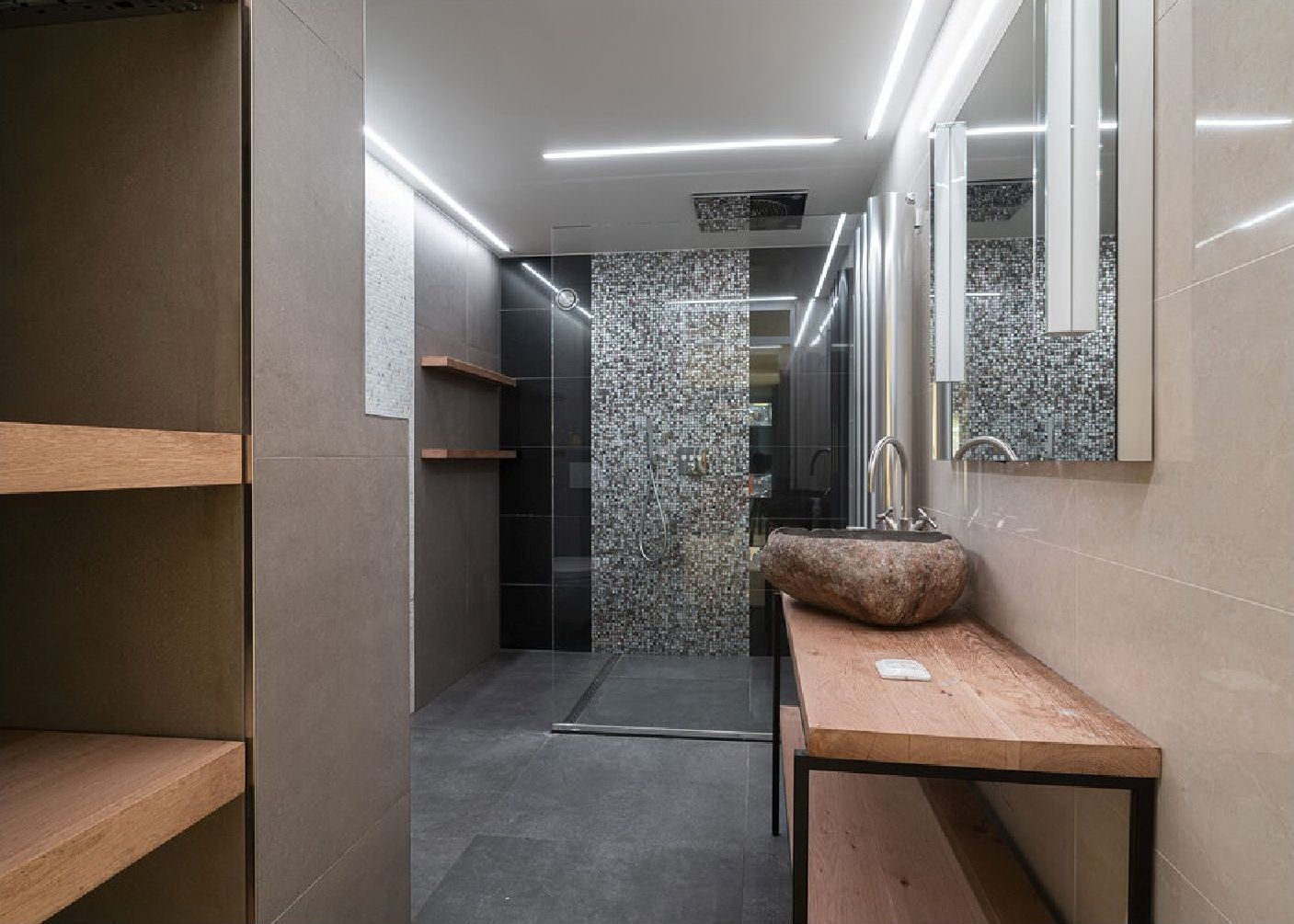 Foto 4 van Leidekkerstraat 1