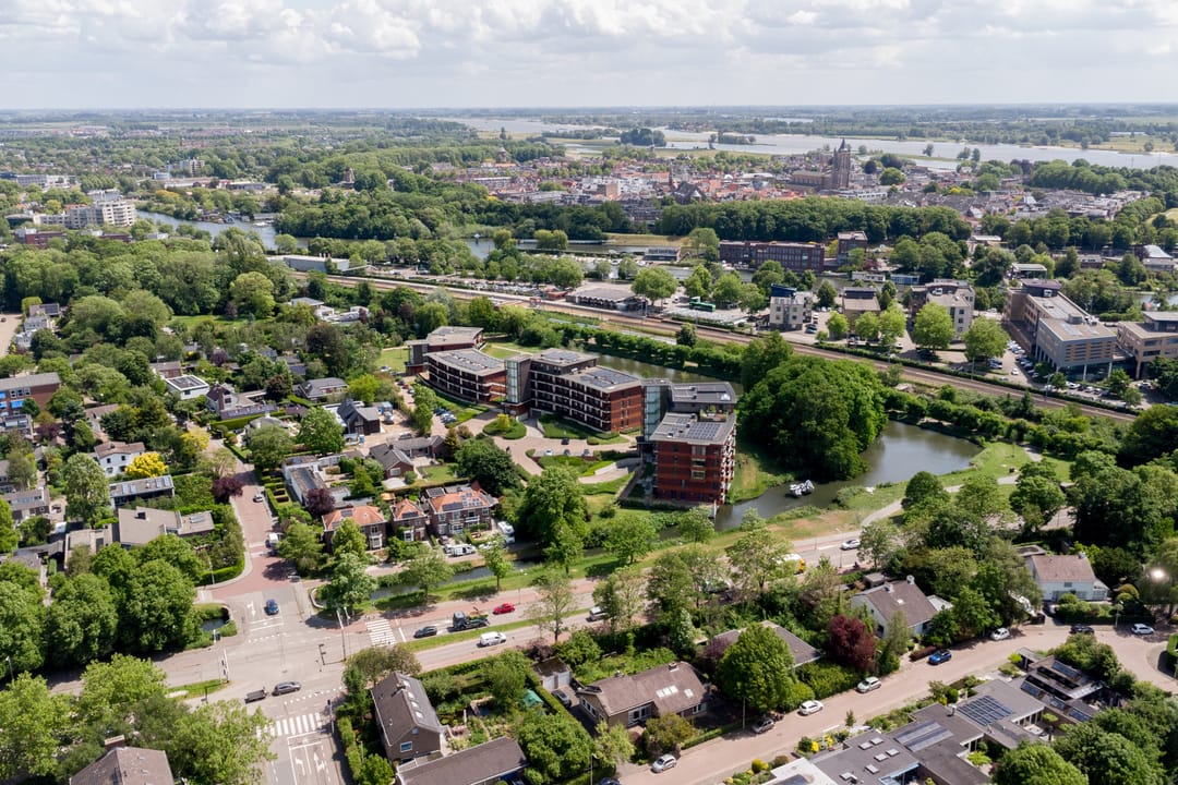 Foto 47 van Leidekkerstraat 1