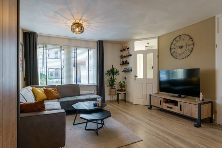 Foto 11 van Hunzestraat 134