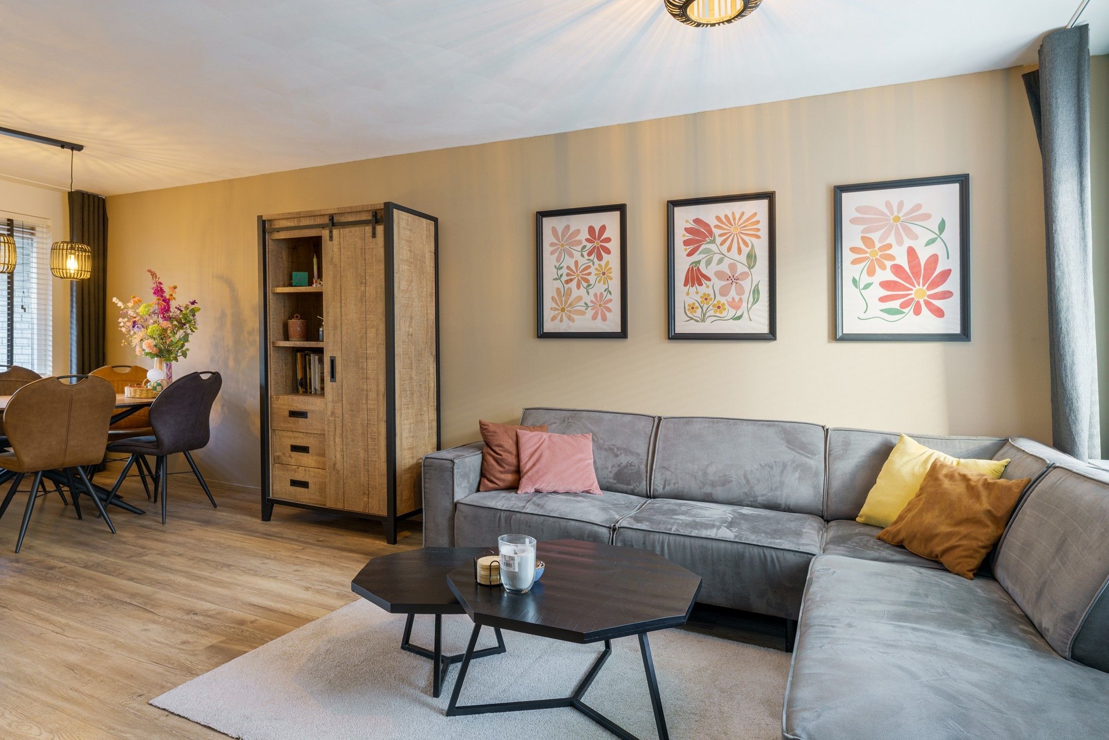 Photo 12 of Hunzestraat 134