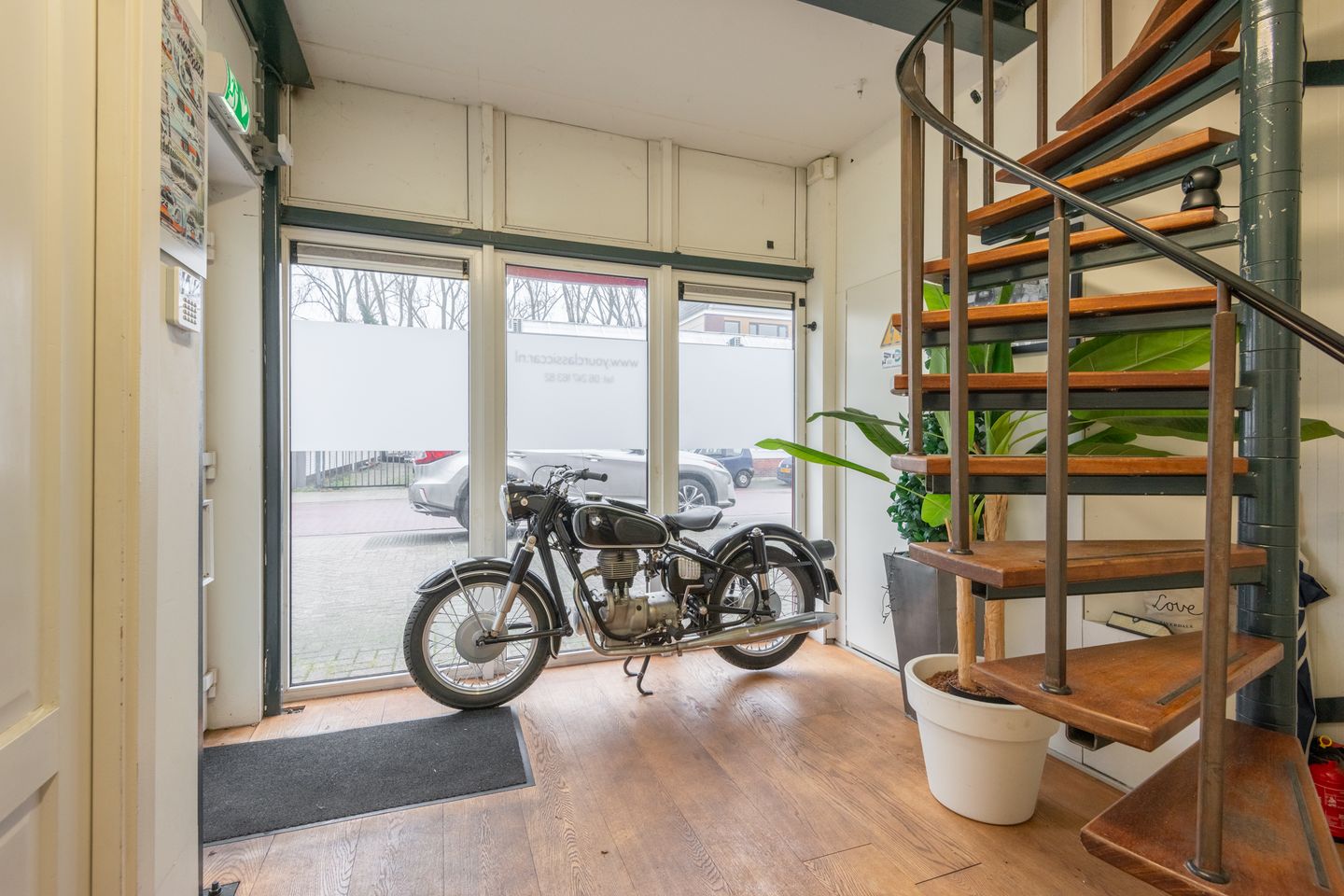 View photo 4 of Nikkelstraat 27-17