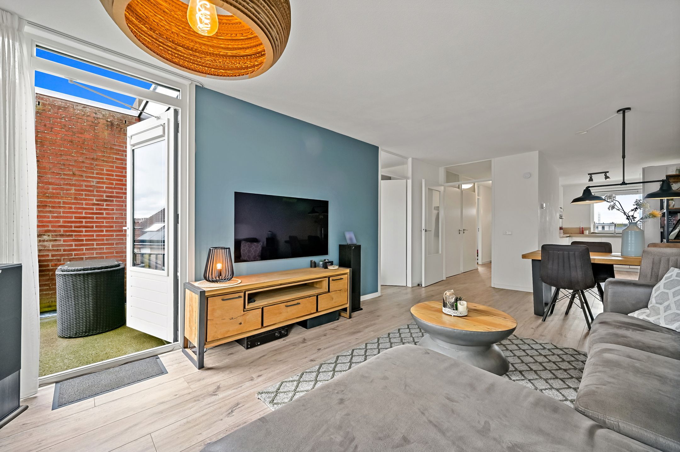 Foto 12 van Fluitekruid 42