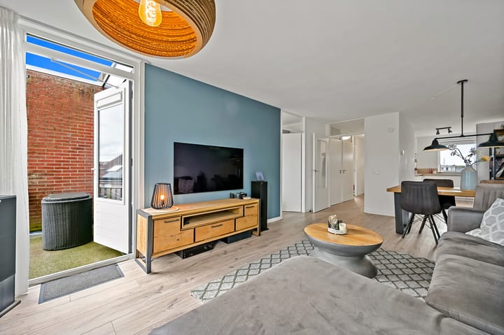 Foto 12 van Fluitekruid 42