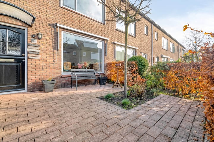 Foto 5 van Herbert van Puttenweg 10