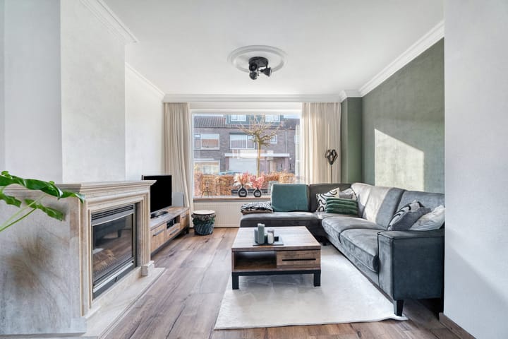 Foto 11 van Herbert van Puttenweg 10