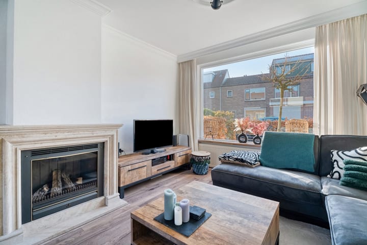 Foto 12 van Herbert van Puttenweg 10